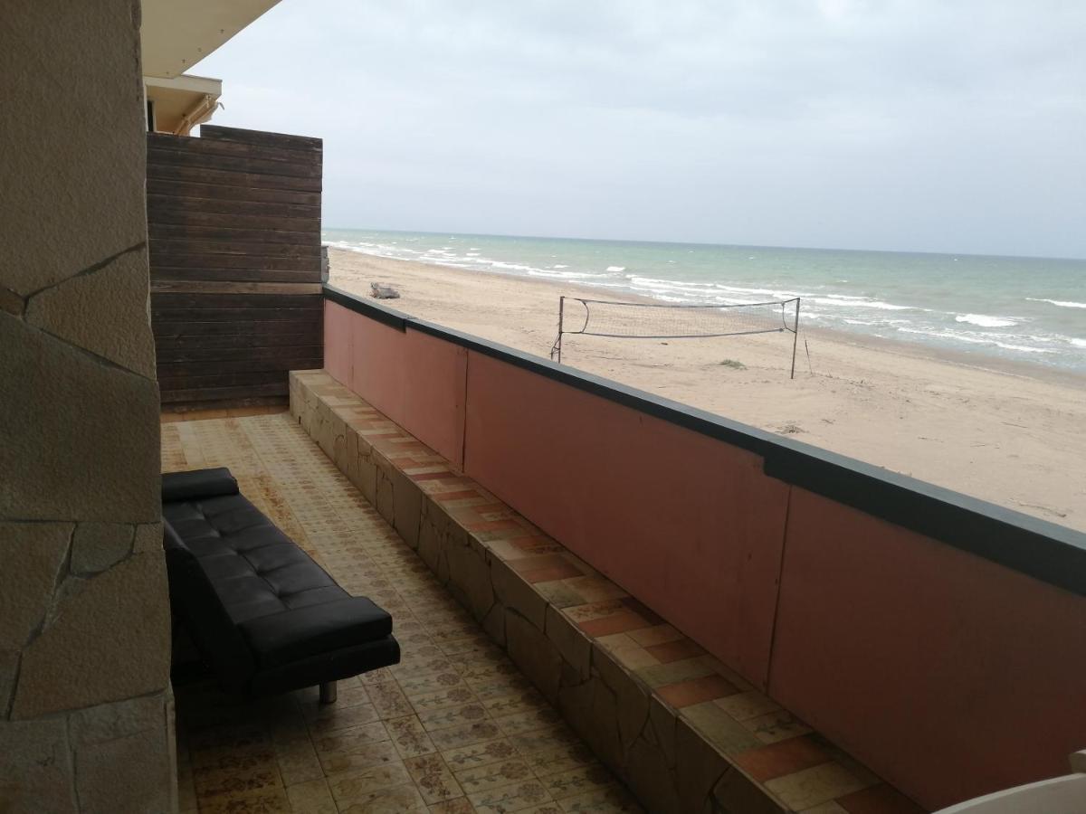 Holidays On The Beach Villaggio San Leonardo Ngoại thất bức ảnh